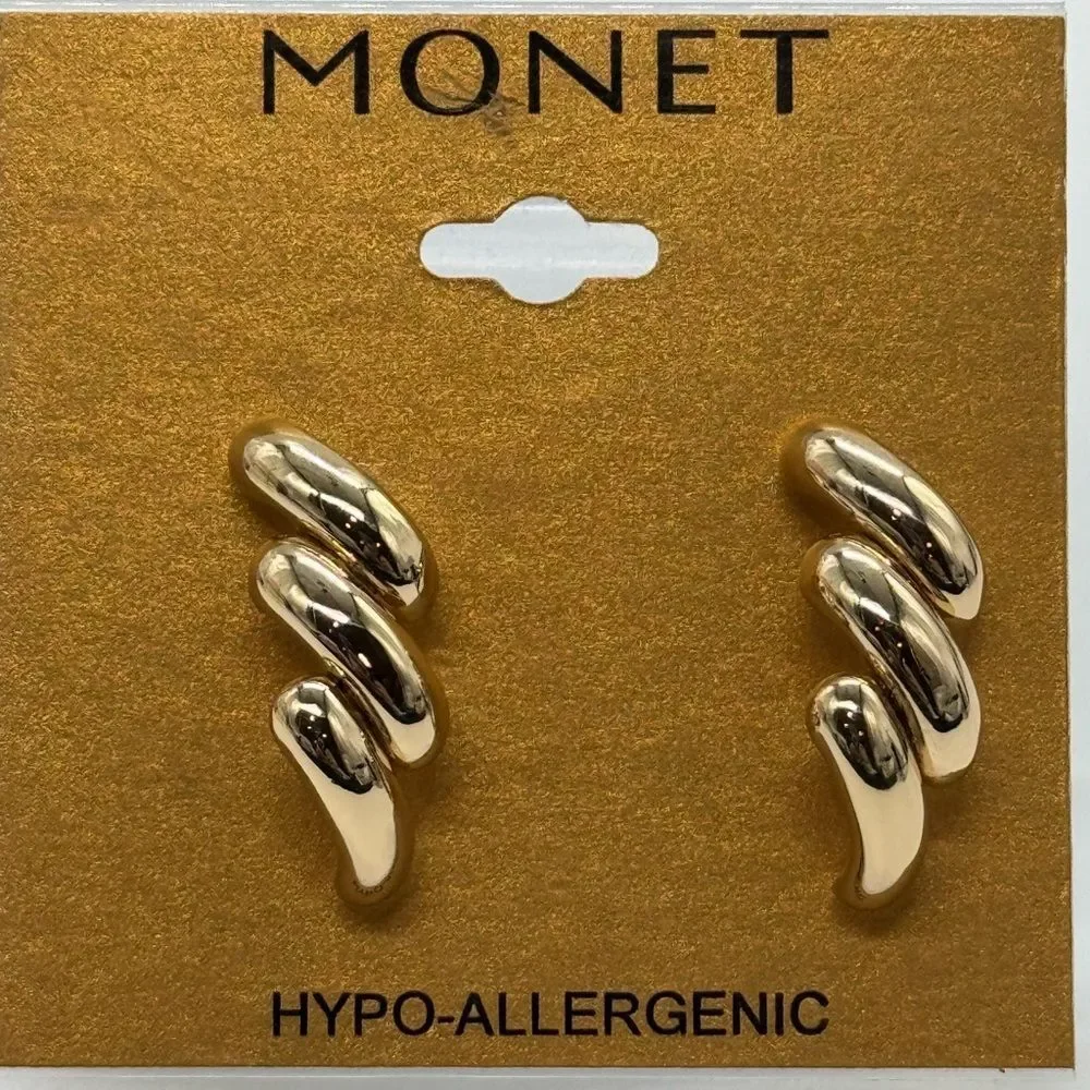 Vintage Monet Gold Tone Twist Hoop Clip On Earrings NWT Sample Signed Statement